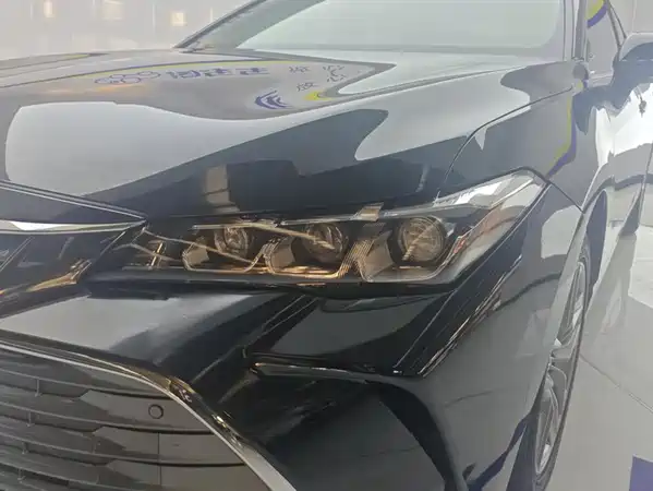 Toyota Avalon 2021