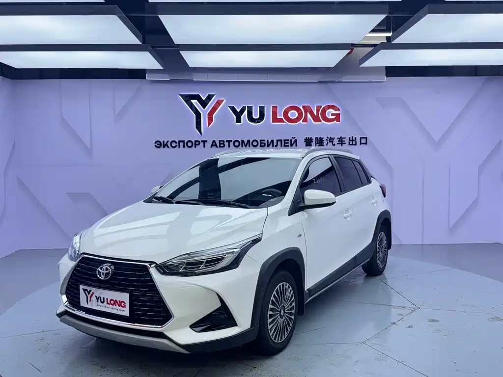 Toyota Yaris L 2022