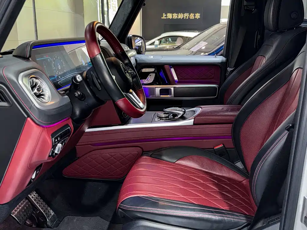 Mercedes-Benz G-Class 2023 — фото 14
