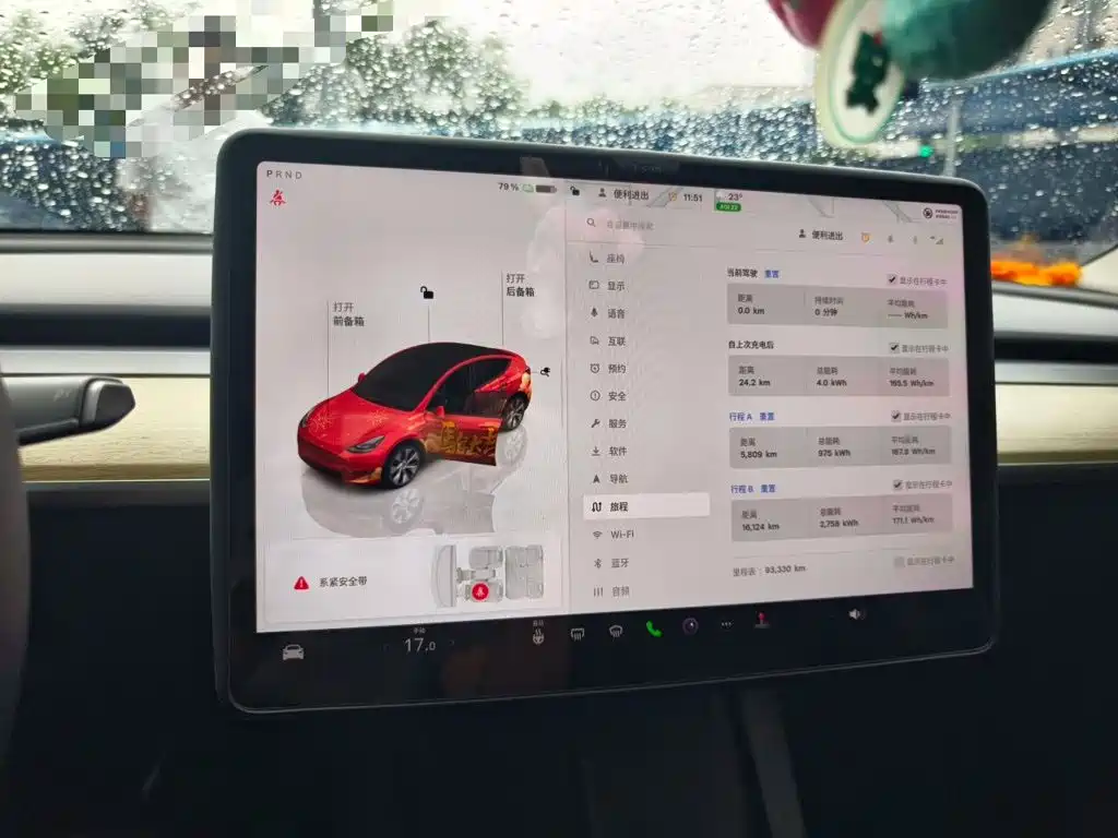 Tesla Model Y 2023 — фото 12
