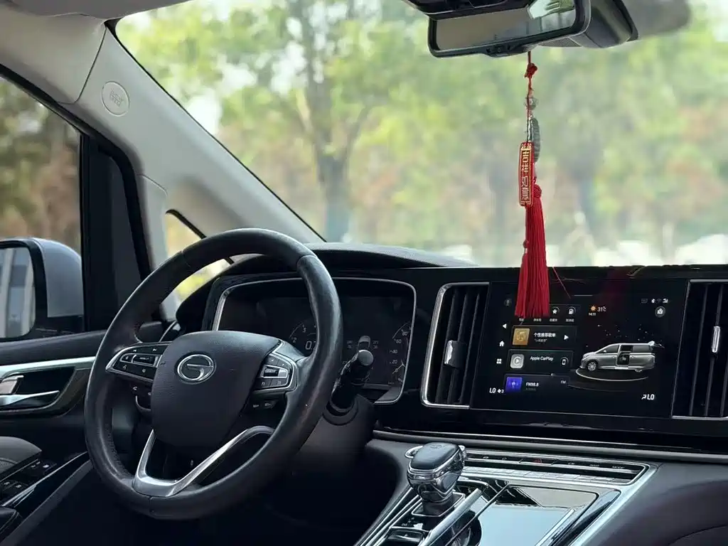 GAC Motor Trumpchi M8 2022 — фото 15