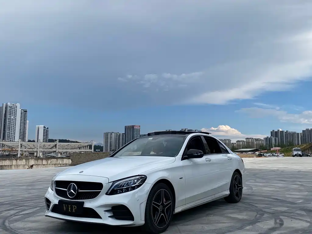 Mercedes-Benz C-Class 2021