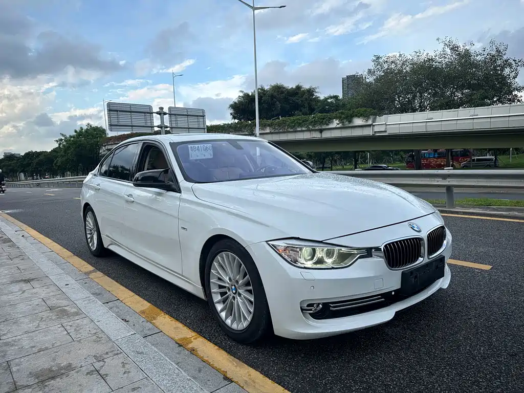 BMW 3 Series 2013