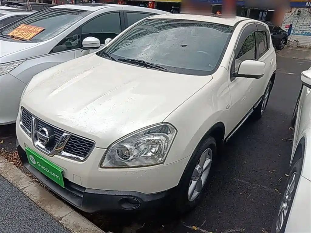 Nissan Qashqai 2015 — фото 2