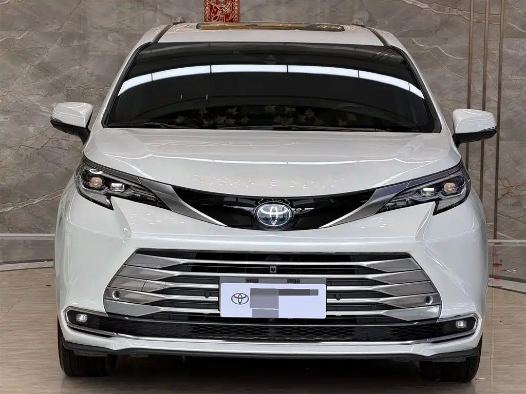 Toyota Sienna 2022