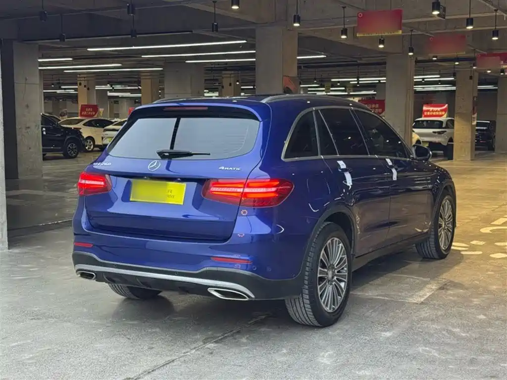 Mercedes-Benz GLC 2016 — фото 12