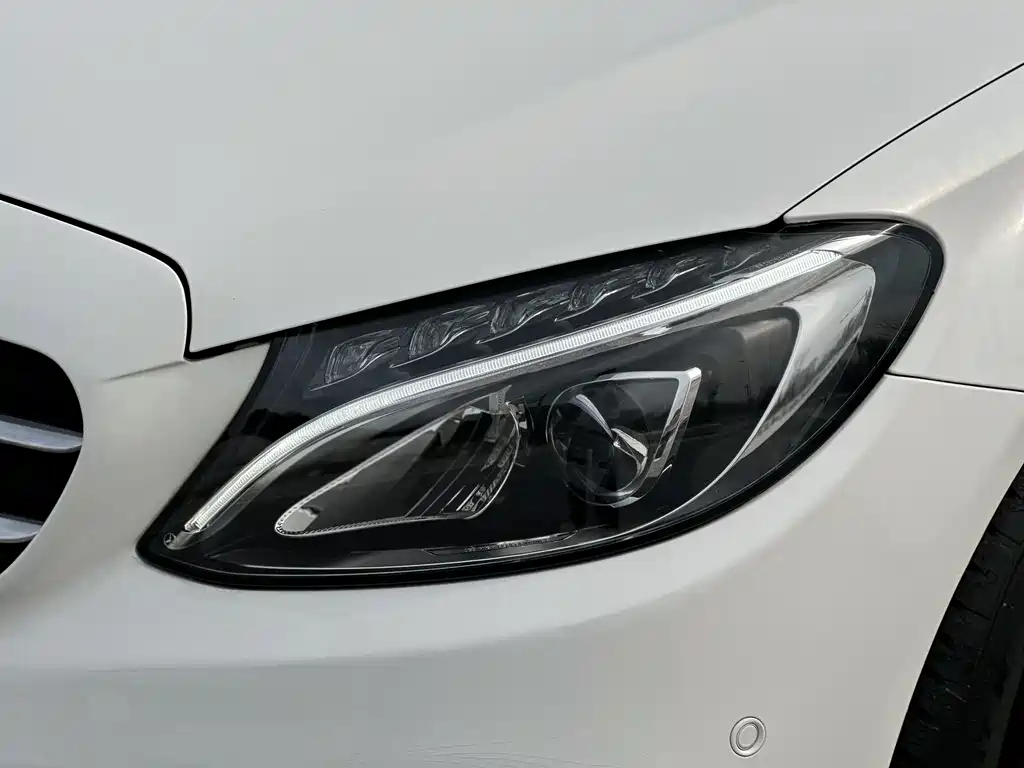 Mercedes-Benz C-Class 2016 — фото 9
