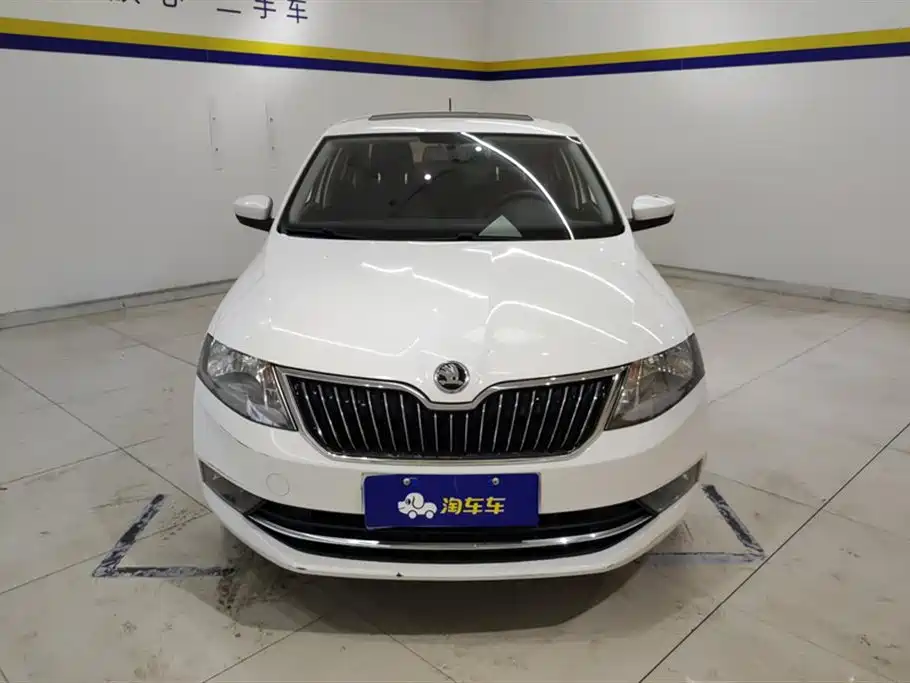 Skoda Rapid 2018 — фото 2