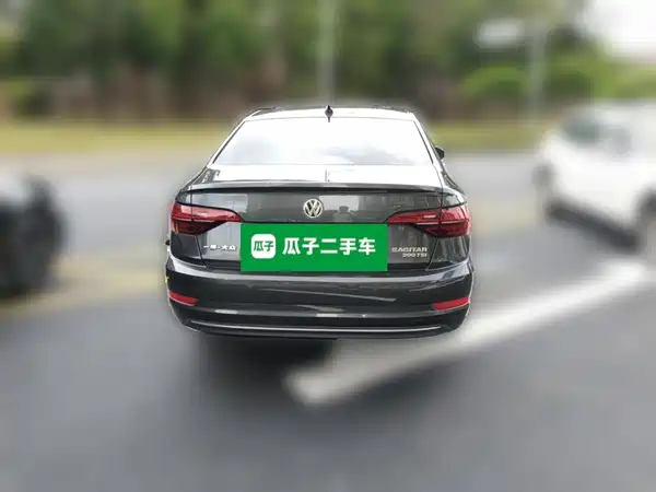 Volkswagen Sagitar 2022