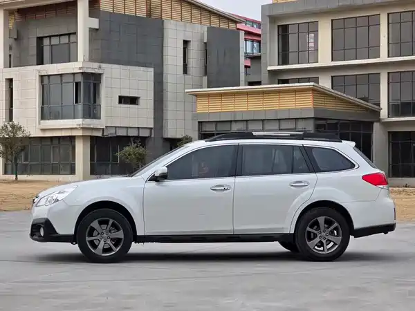 Subaru Outback 2014