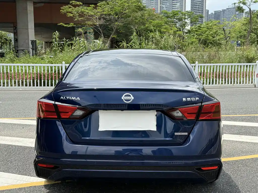 Nissan Teana 2021 — фото 10