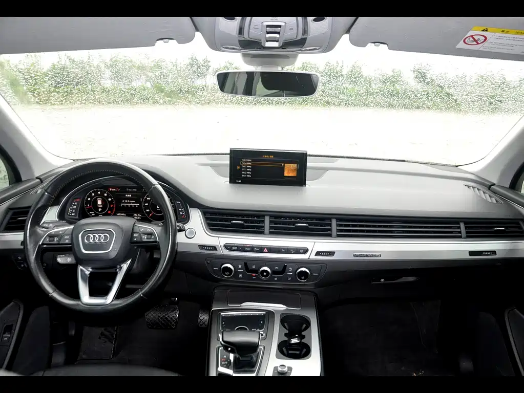 Audi Q7 2018 — фото 7
