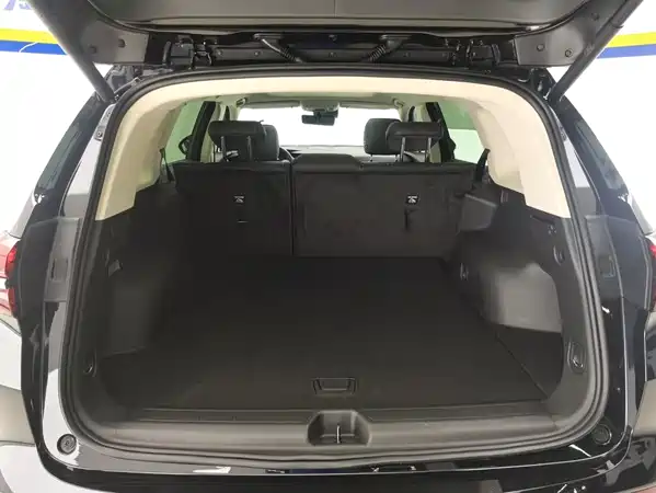 Buick Envision Plus 2023