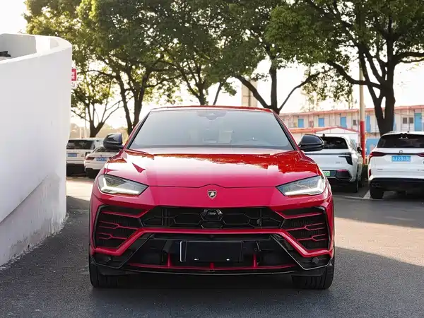 Lamborghini Urus 2021