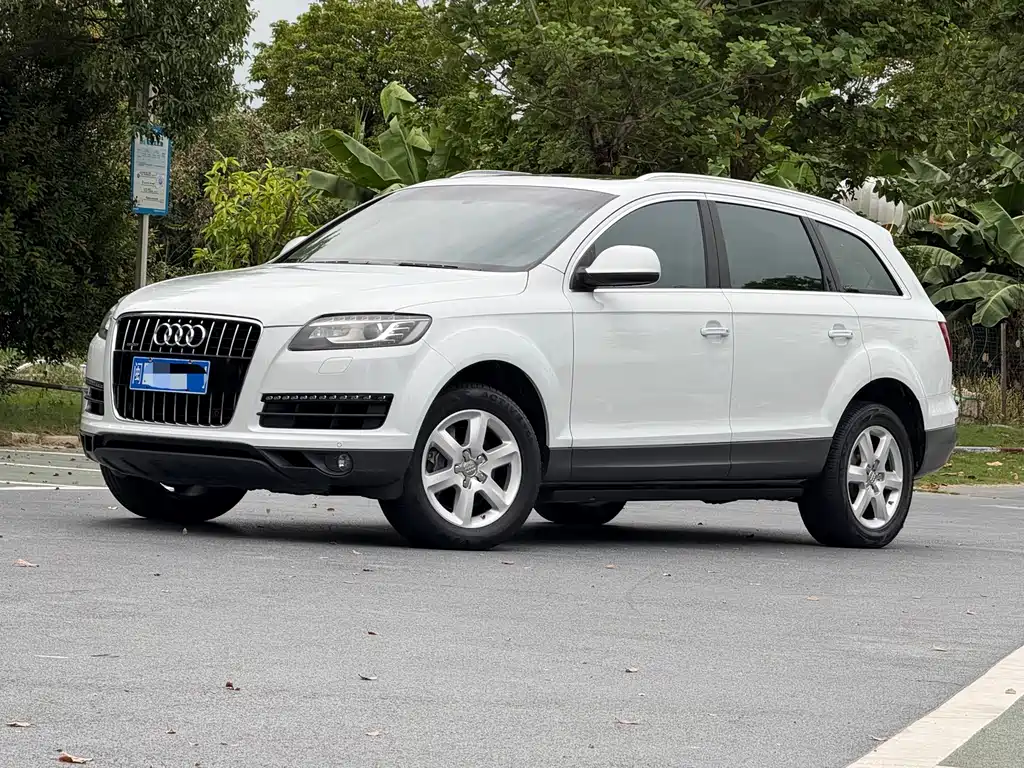 Audi Q7 2015 — фото 1