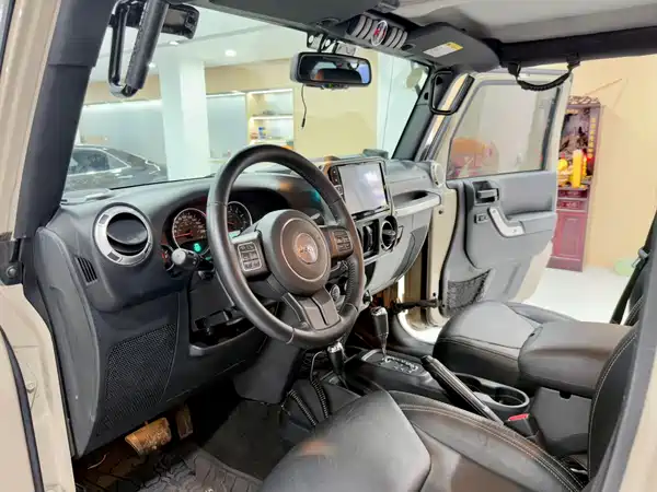 Jeep Wrangler 2016