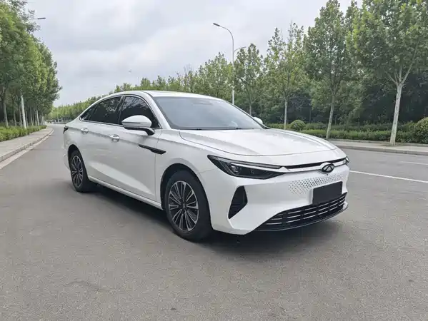 Chery Fengyun A8 2024