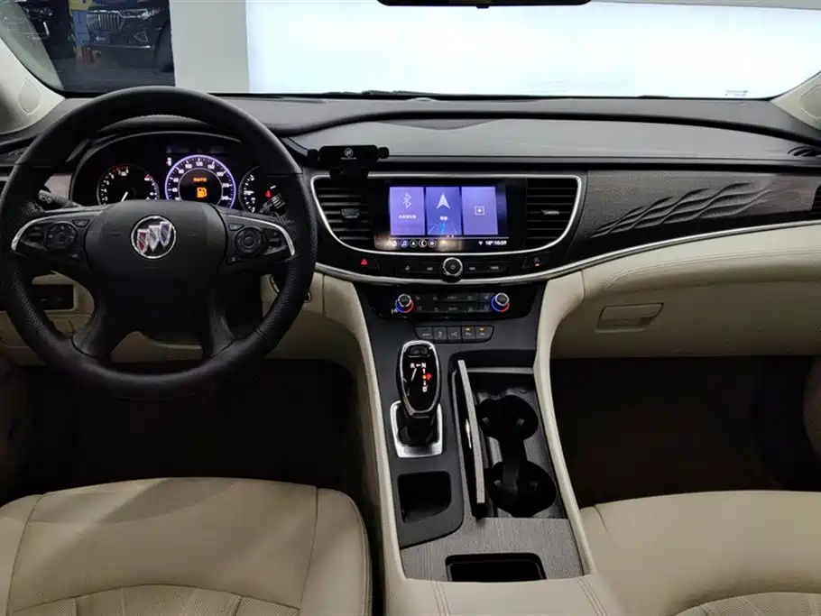 Buick LaCrosse 2022 — фото 12