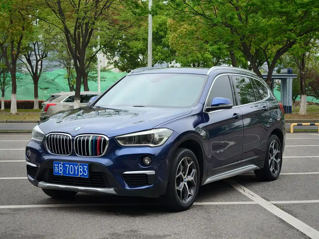 BMW X1 2018 — фото 1