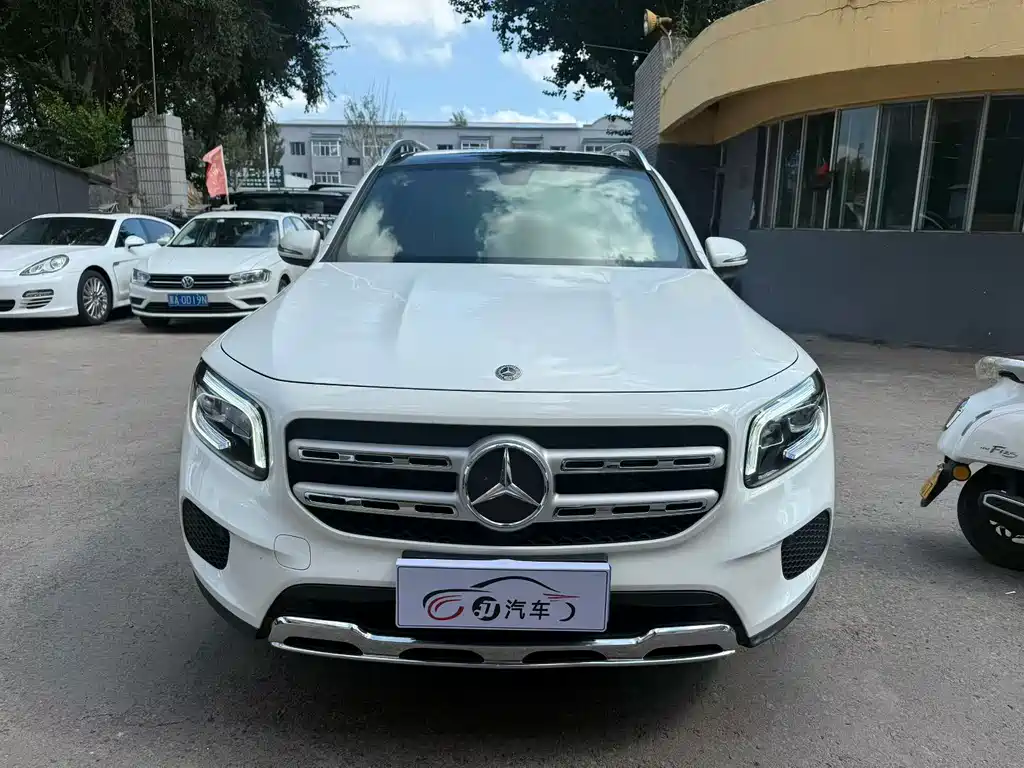 Mercedes-Benz GLB 2020 — фото 2