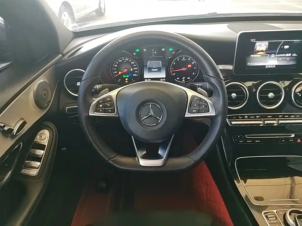 Mercedes-Benz C-Class 2017 — фото 11
