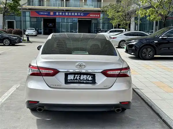 Toyota Camry 2020