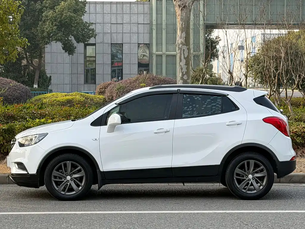 Buick Encore 2019 — фото 3