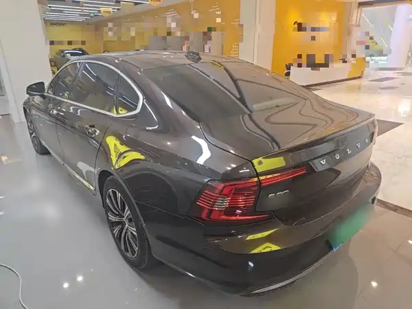 Volvo S90 2020