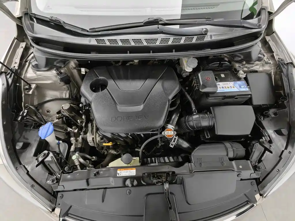 Hyundai Elantra 2016