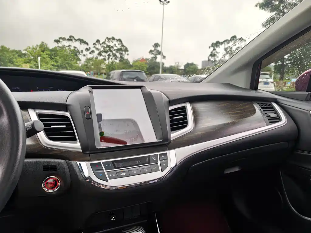 Honda Jade 2018 — фото 5