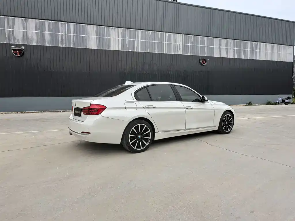 BMW 3 Series 2017
