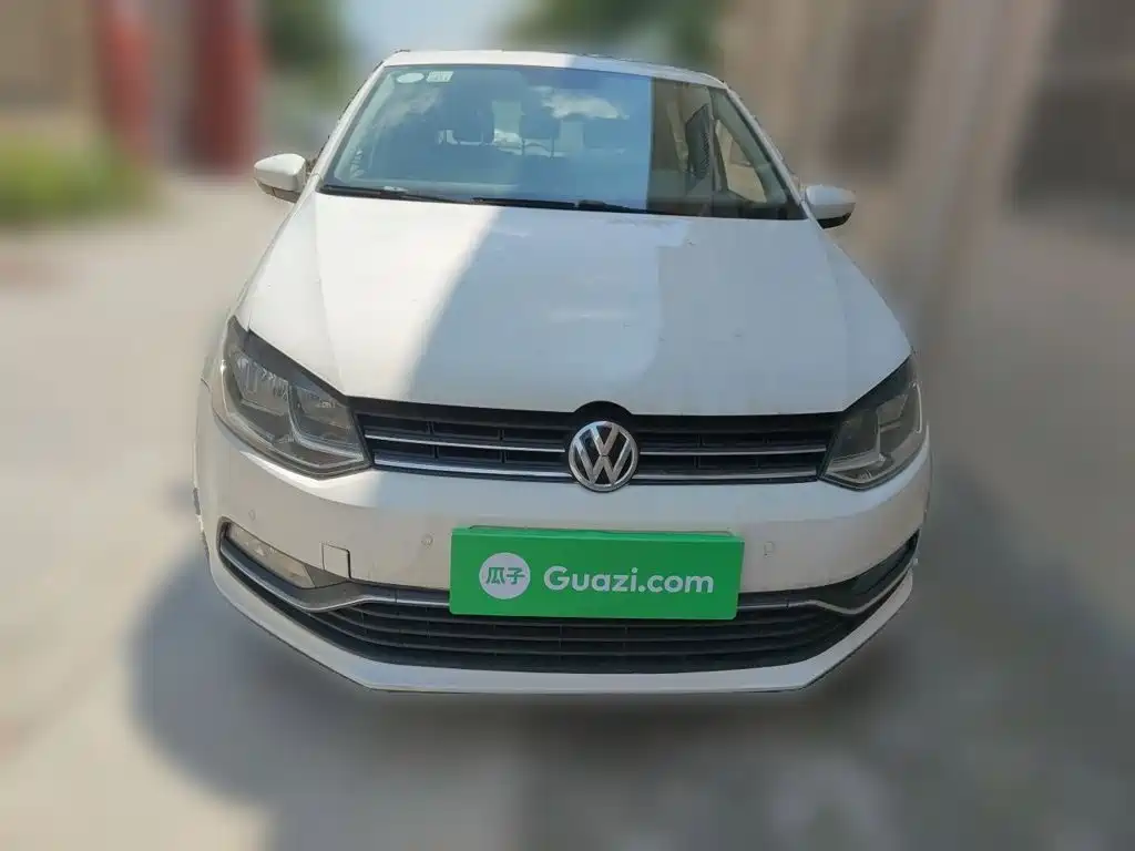 Volkswagen Polo 2015 — фото 24