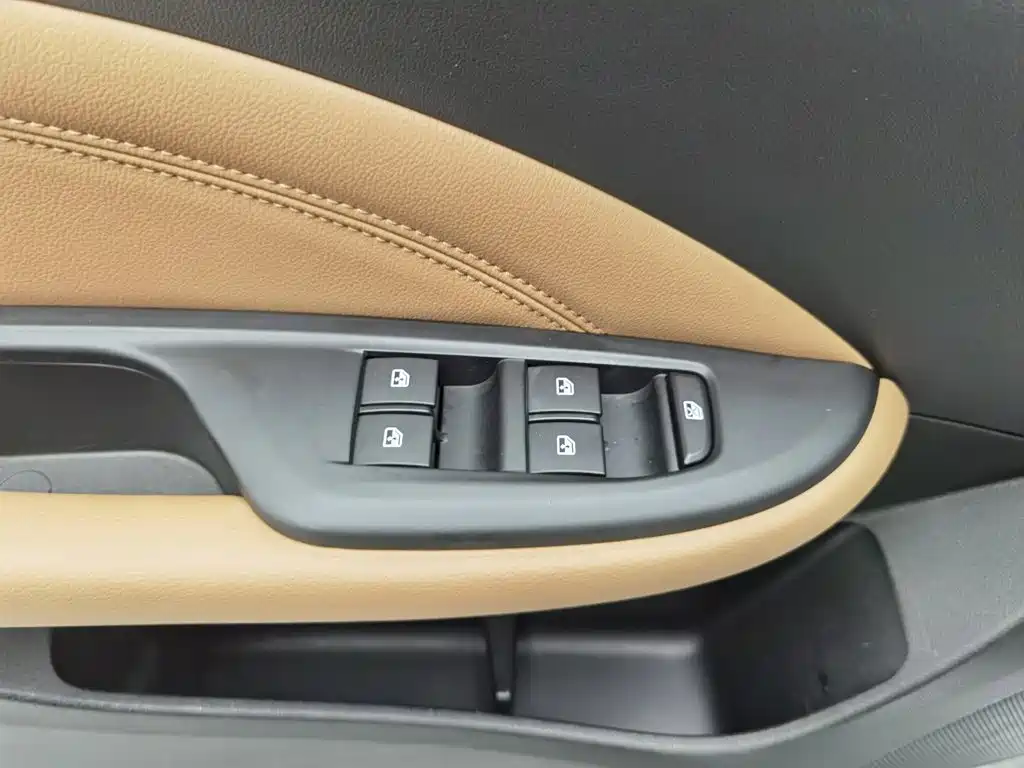 Buick Excelle GT 2018 — фото 9