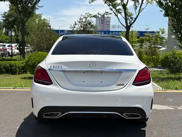 Mercedes-Benz C-Class 2018