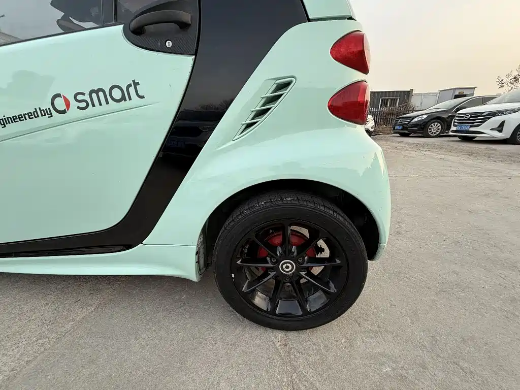 smart Fortwo 2014 — фото 8