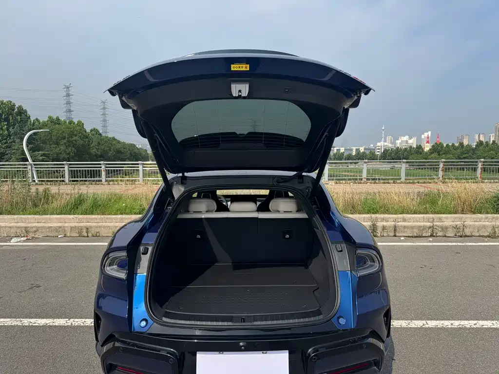 Xiaomi YU7 2025 — фото 27