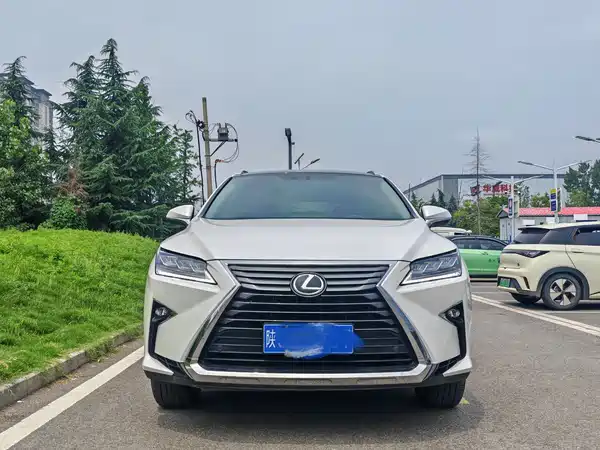 Lexus RX 2018