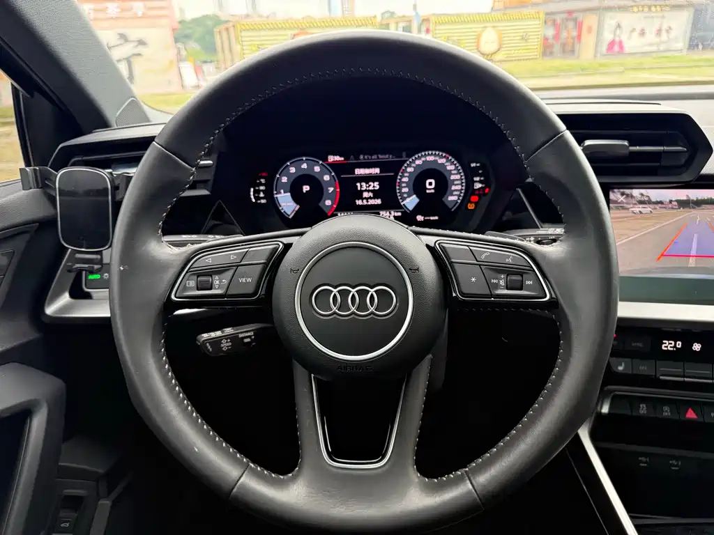 Audi A3 2022 — фото 14