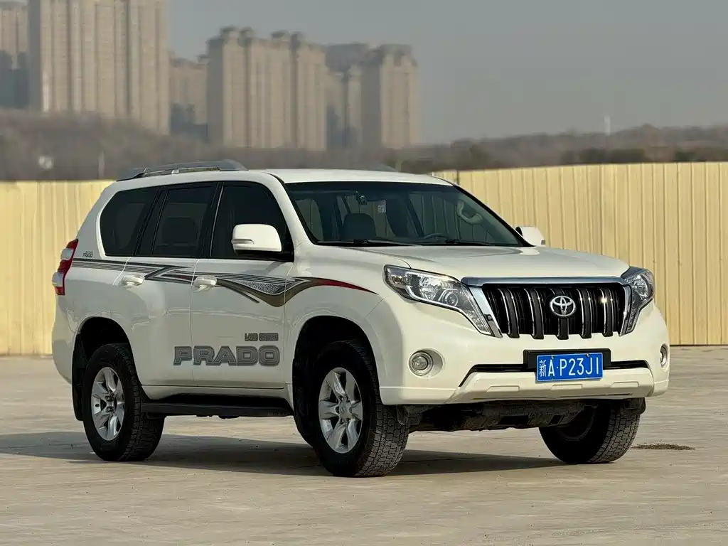 Toyota Prado 2018 — фото 3