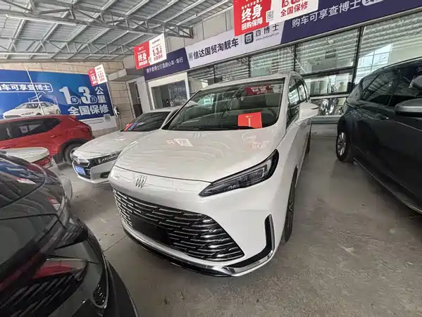 Buick GL8 New Energy 2025