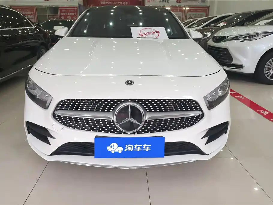 Mercedes-Benz A-Class 2019 — фото 2