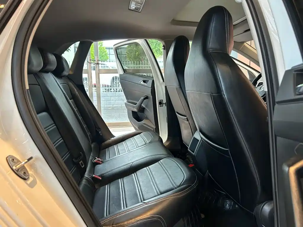 Volkswagen Polo 2023