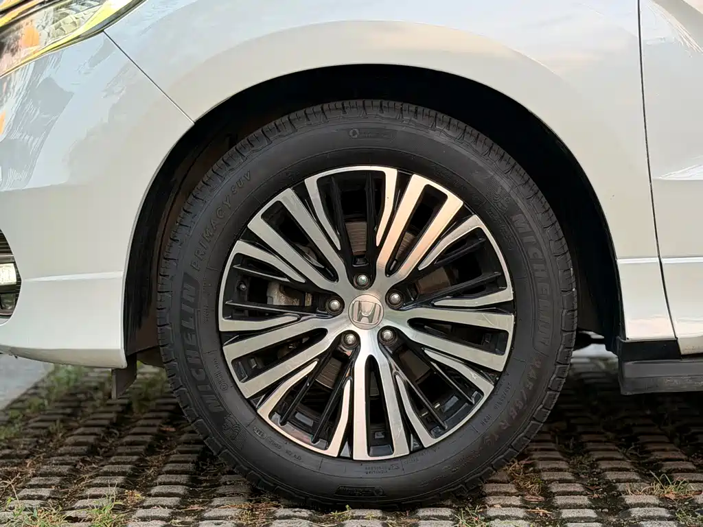Honda Avancier 2017 — фото 25