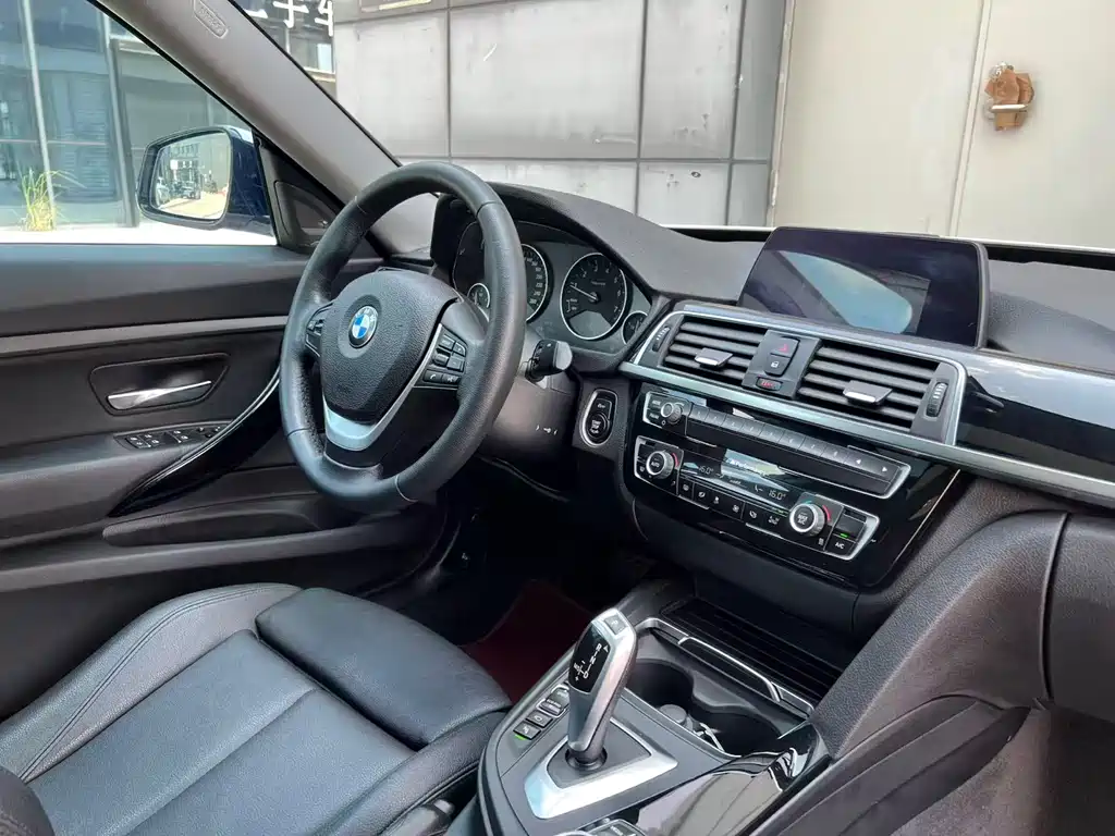 BMW 3 Series GT 2019 — фото 23