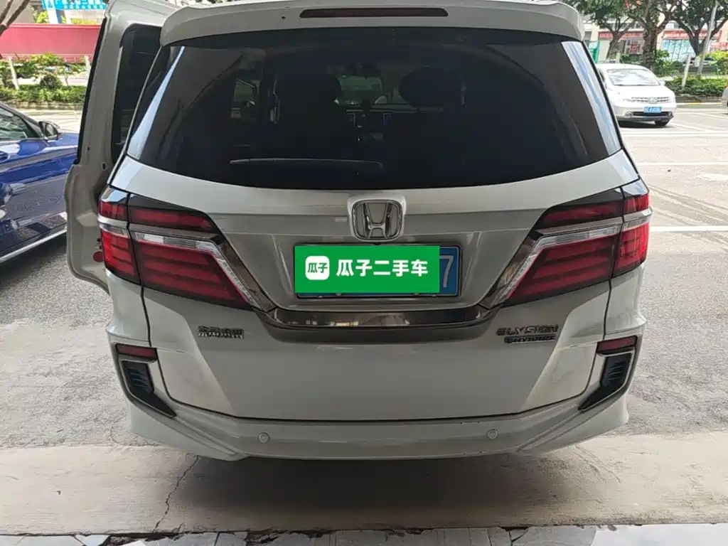 Honda Elysion 2021