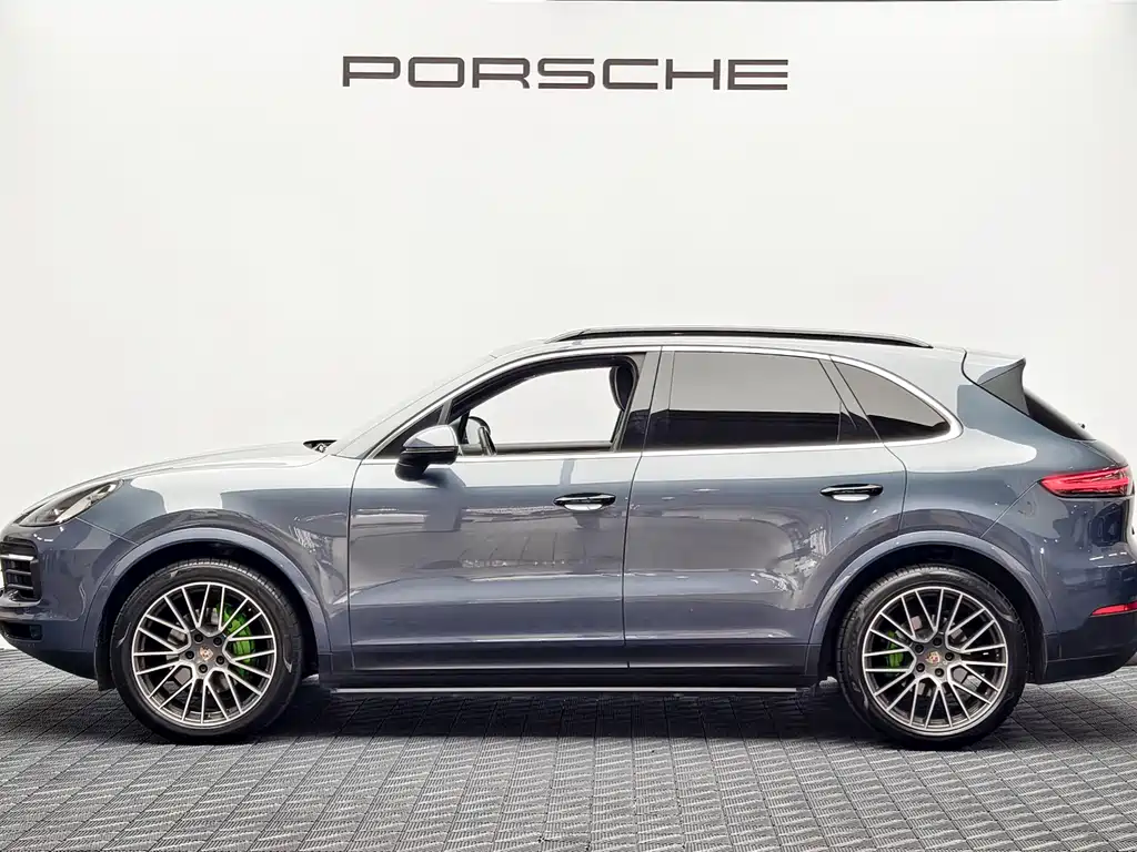 Porsche Cayenne 2020 — фото 4