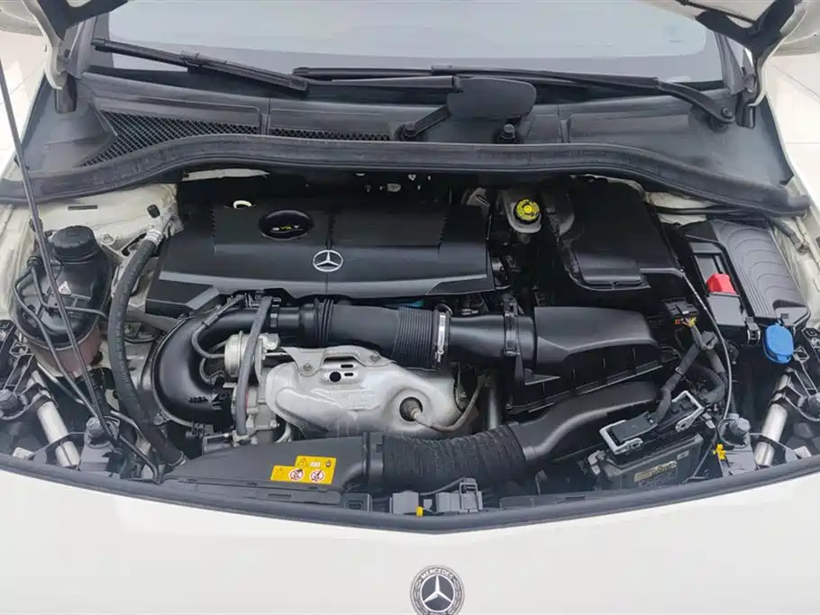 Mercedes-Benz B-Class 2018 — фото 10