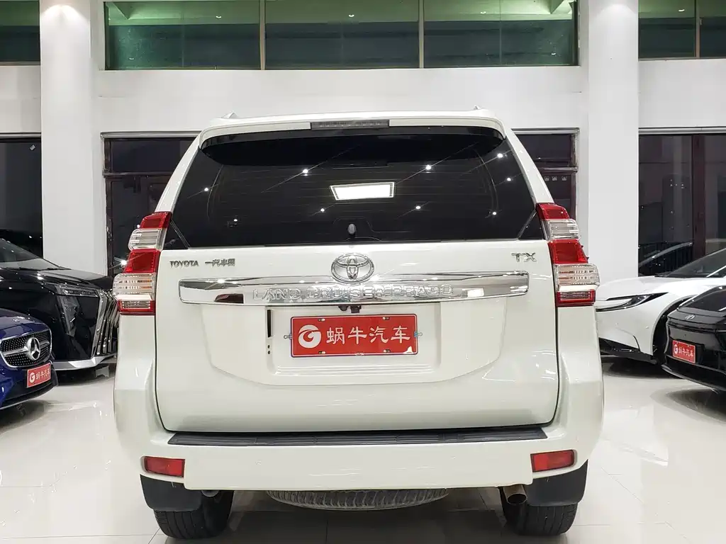 Toyota Prado 2017 — фото 11