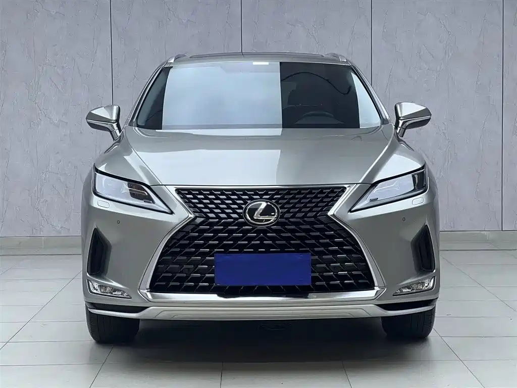Lexus RX 2021