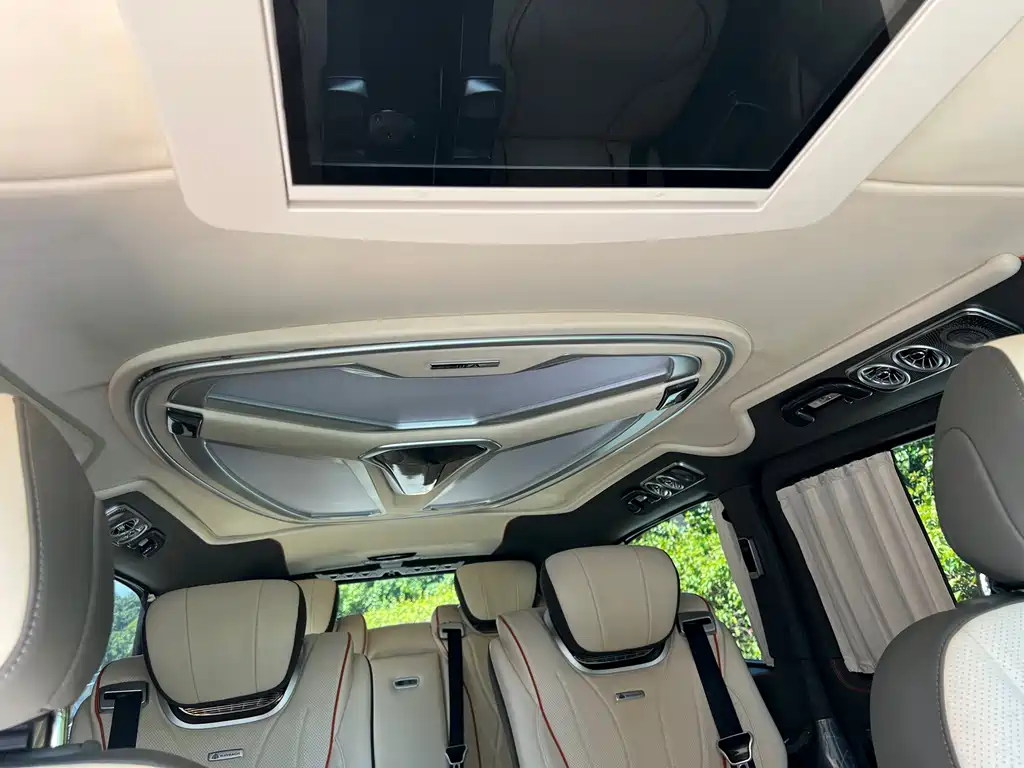 Mercedes-Benz Vito 2022 — фото 10